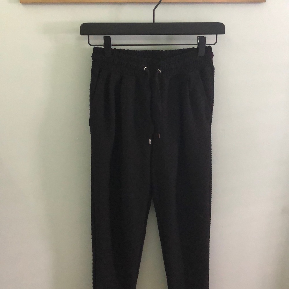 H&M Textured Joggers In Black Size XS